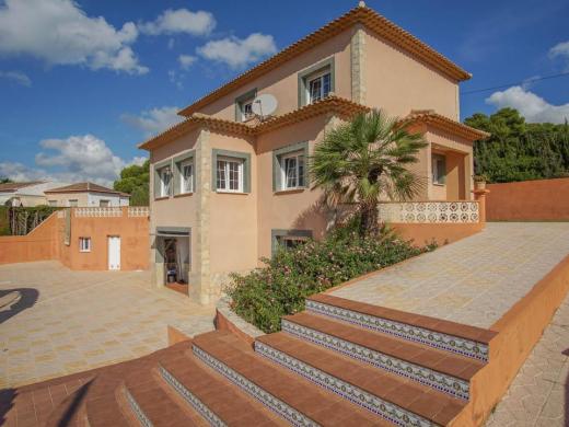 5 bed villa in Calpe