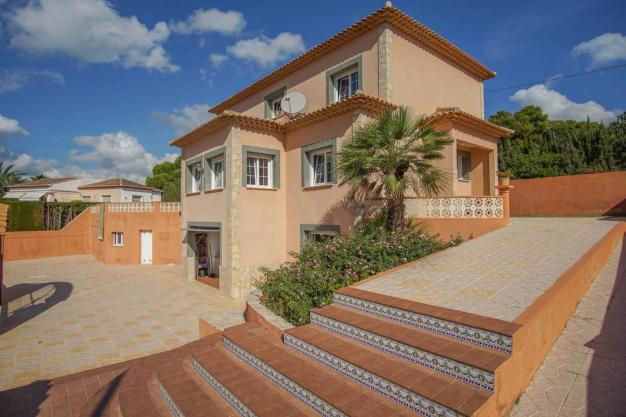 5 bed villa in Calpe