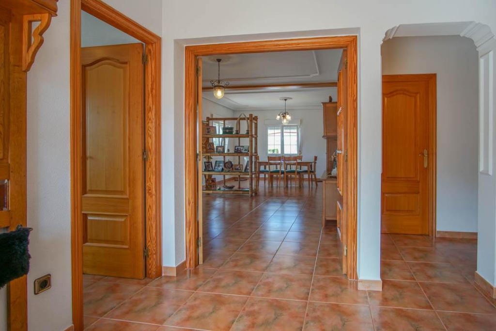 5 bed villa in Calpe
