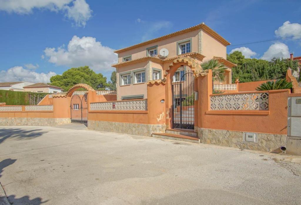 5 bed villa in Calpe