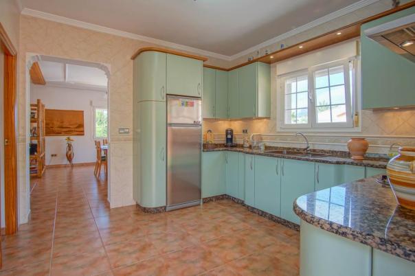 5 bed villa in Calpe