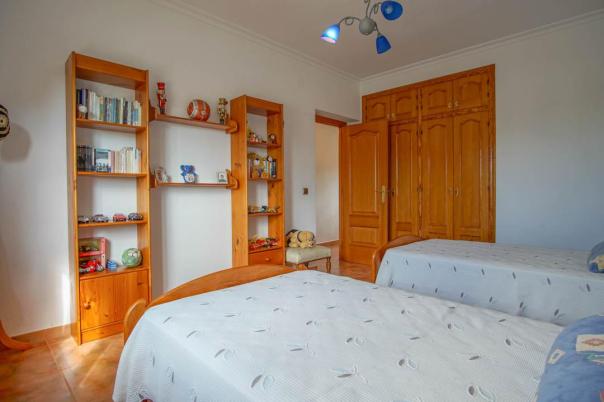 5 bed villa in Calpe