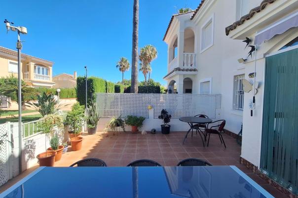 2 bed apartment in Verger (el)