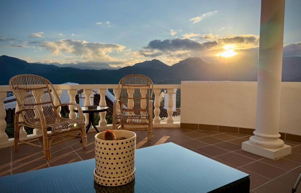 4 bed villas in Jalón