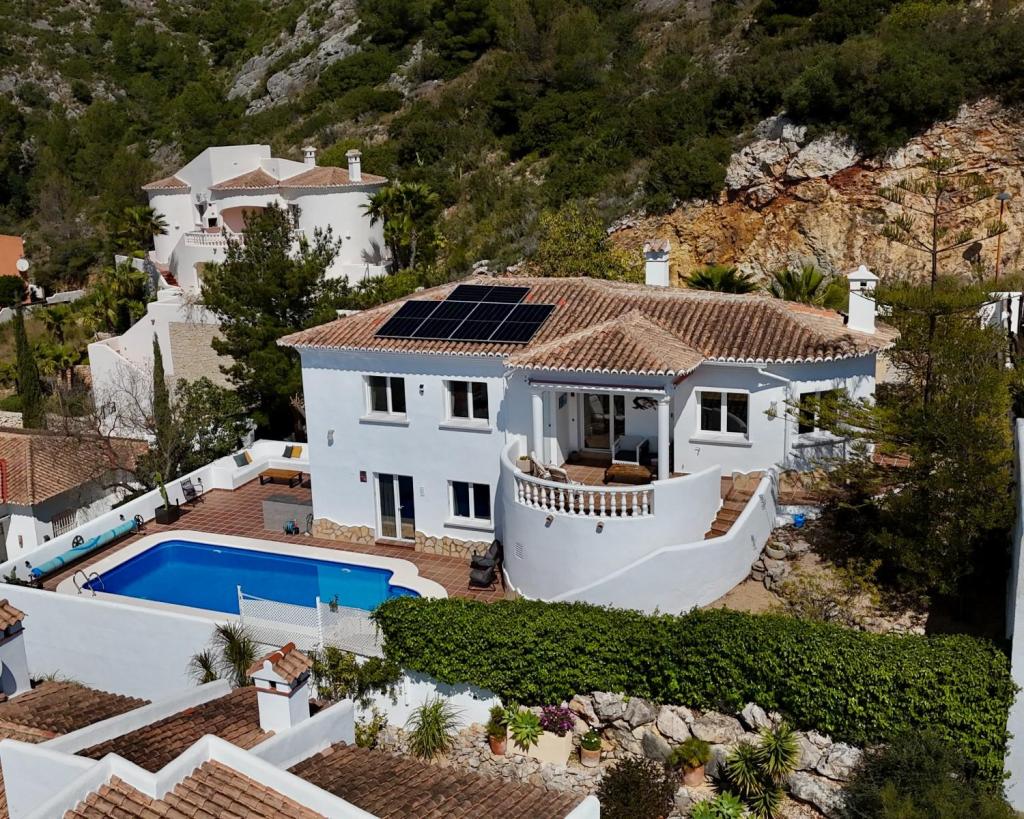 4 bed villas in Jalón