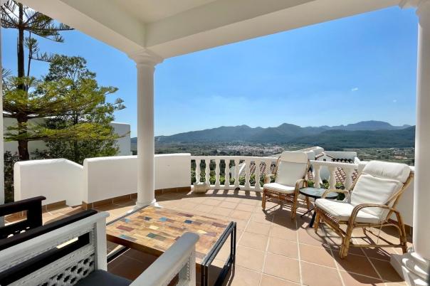 4 bed villas in Jalón