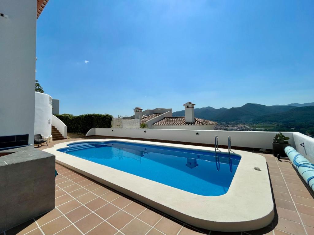 4 bed villas in Jalón