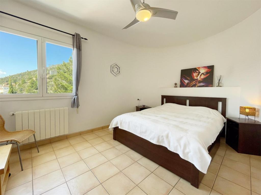 4 bed villas in Jalón
