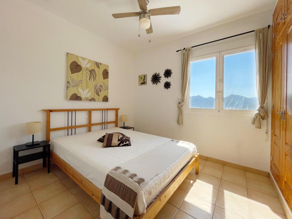 4 bed villas in Jalón