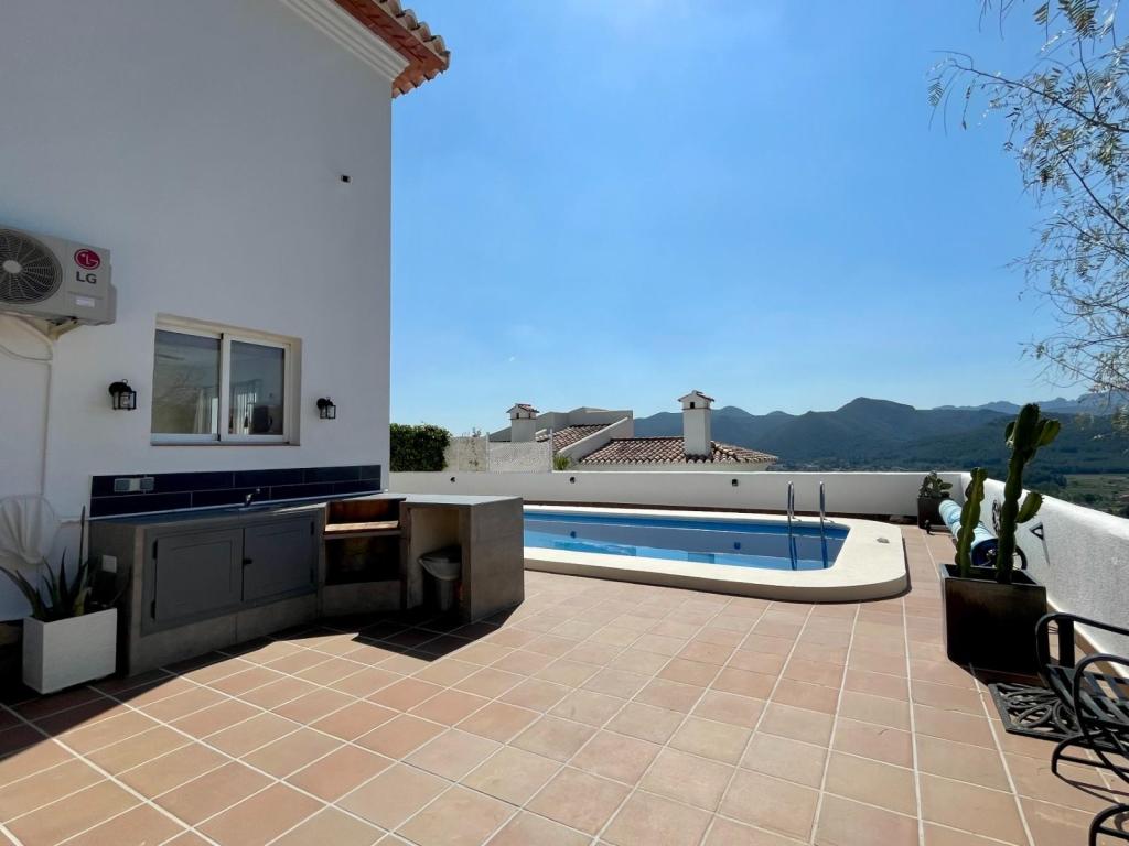 4 bed villas in Jalón