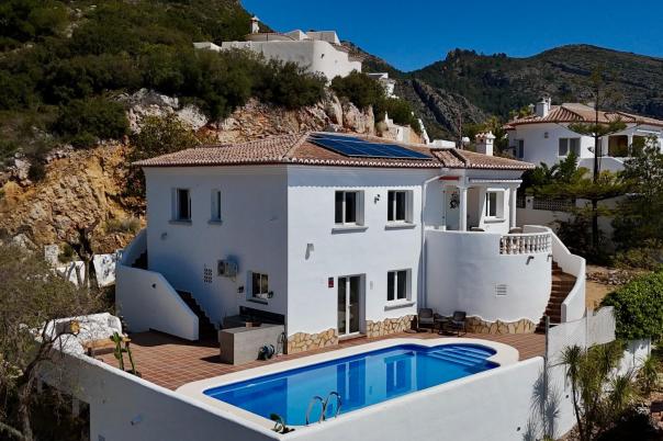 4 bed villas in Jalón