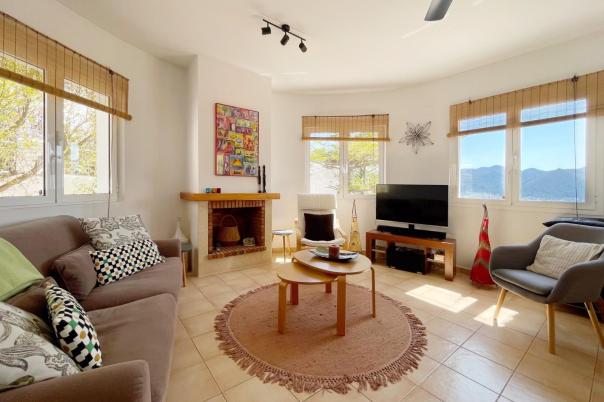 4 bed villas in Jalón