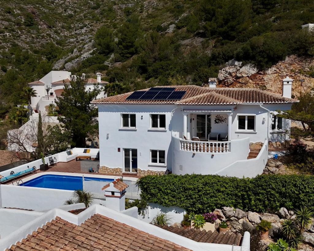 4 bed villas in Jalón