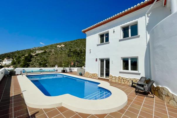 4 bed villas in Jalón
