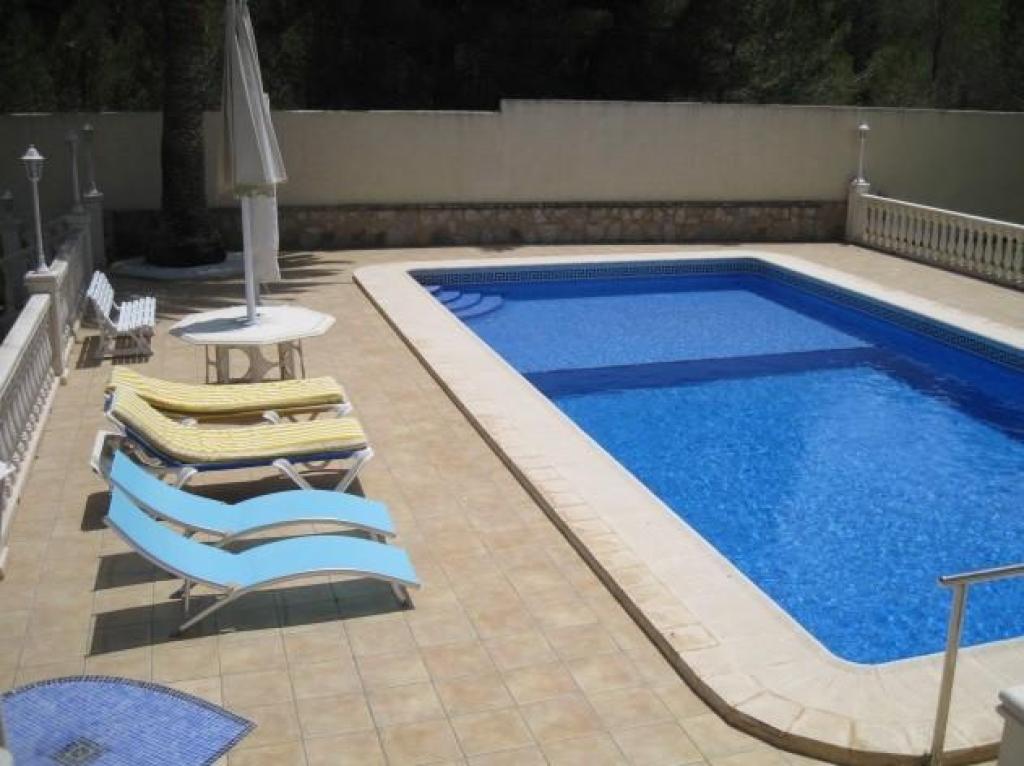 4 bed villa in Albir