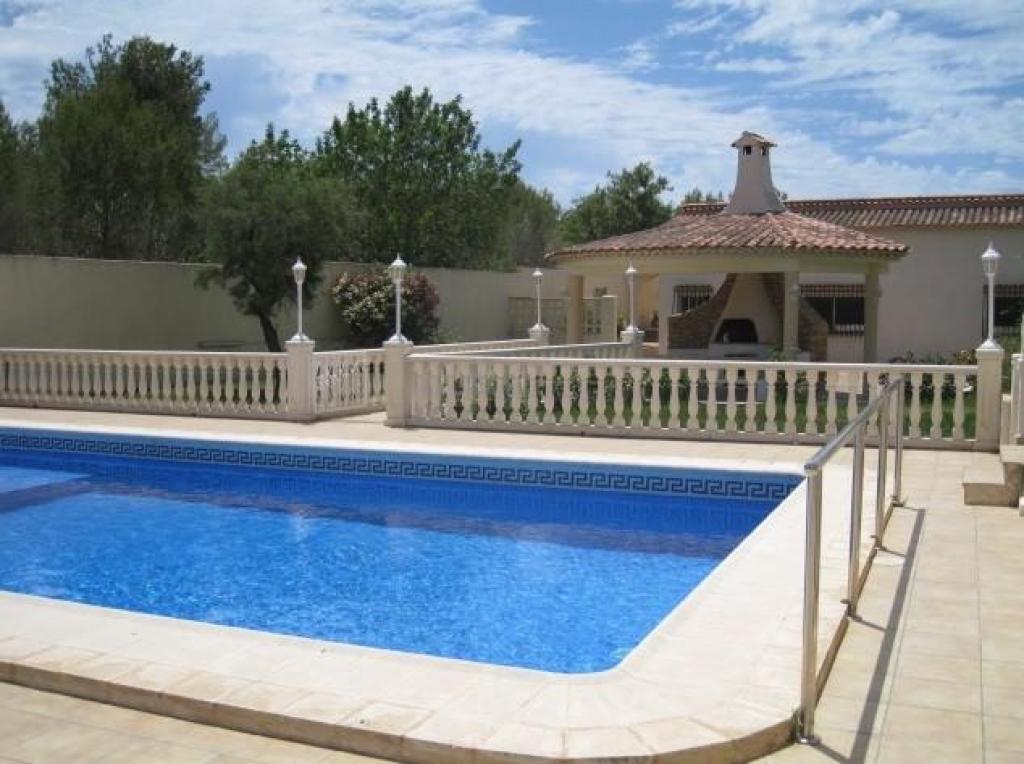 4 bed villa in Albir