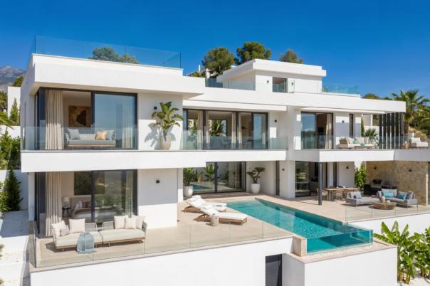 5 bed villa in Calpe