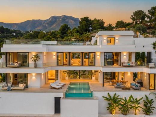 5 bed villa in Calpe