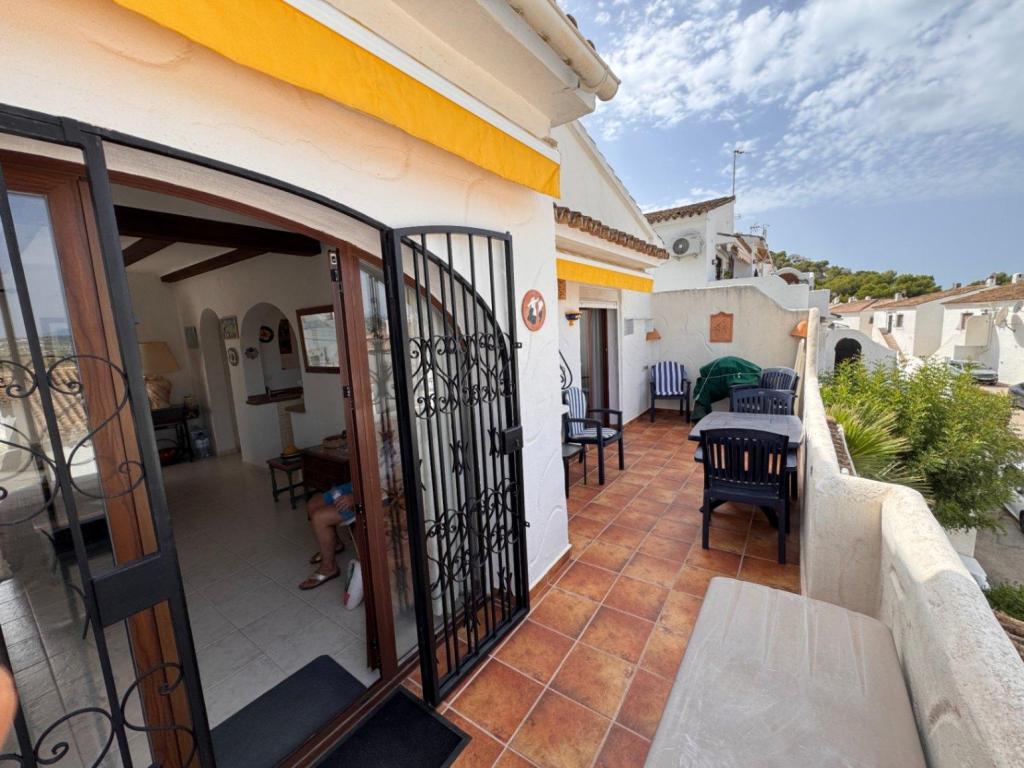 2 bed apartment in Benitachell