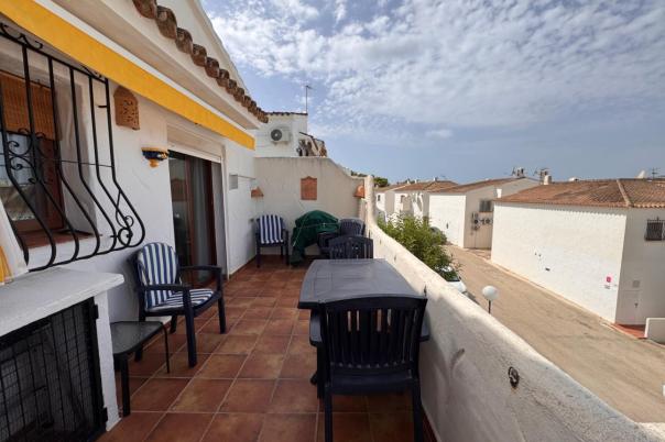2 bed apartment in Benitachell