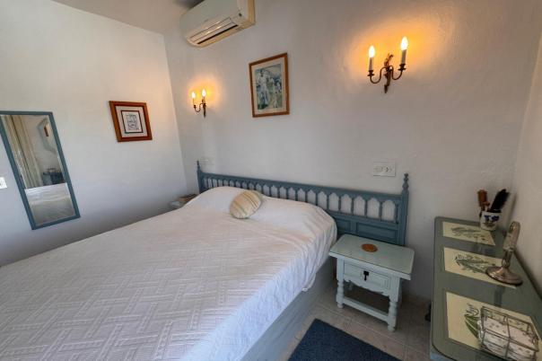 2 bed apartment in Benitachell