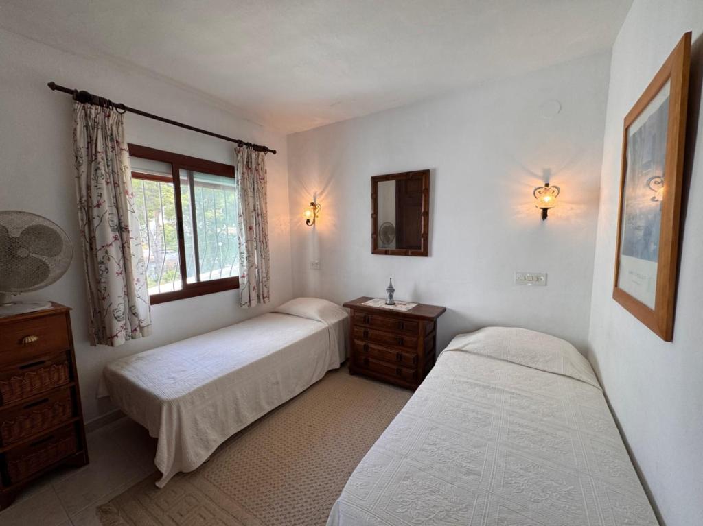 2 bed apartment in Benitachell
