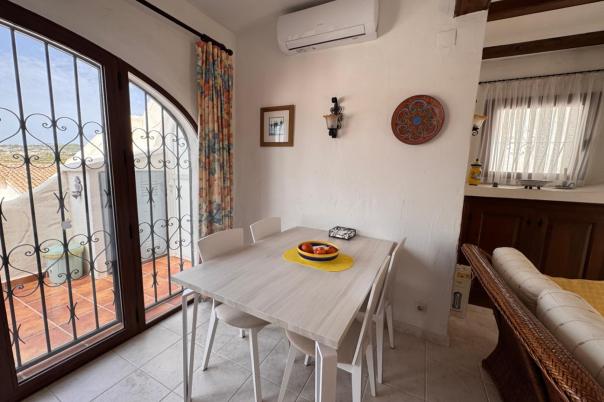 2 bed apartment in Benitachell