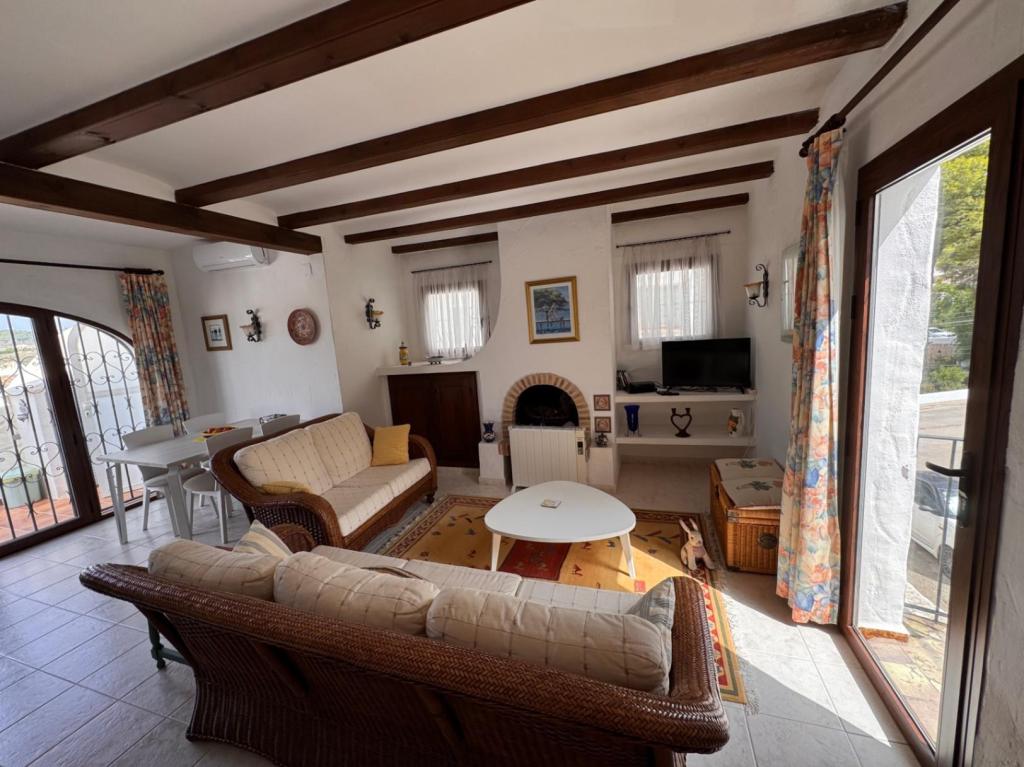 2 bed apartment in Benitachell