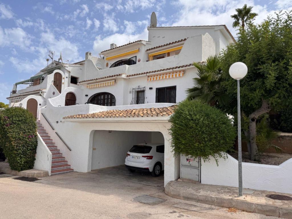 2 bed apartment in Benitachell