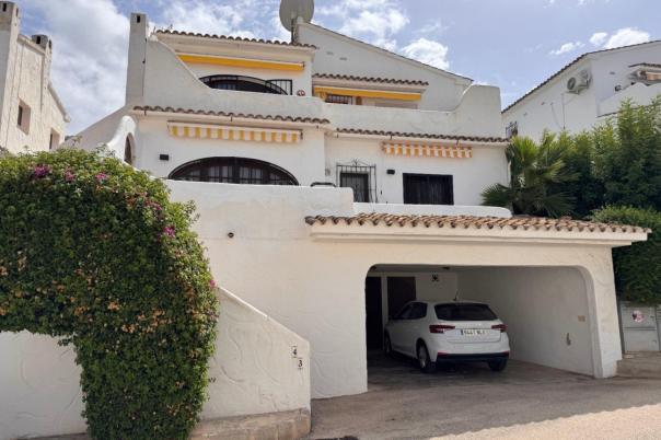 2 bed apartment in Benitachell