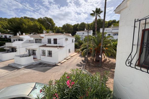 2 bed apartment in Benitachell