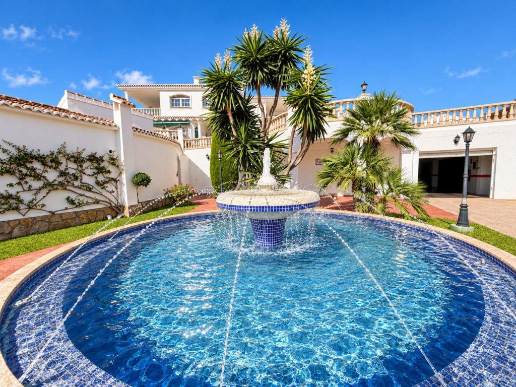 2 bed apartments - flats in Moraira
