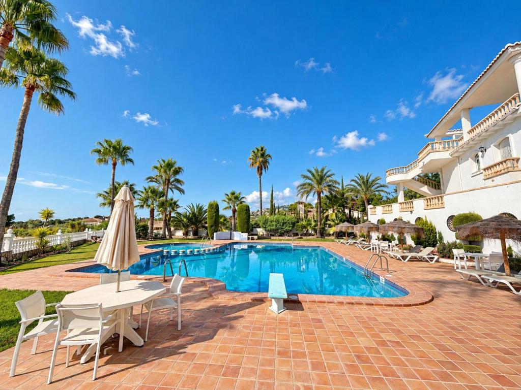 2 bed apartments - flats in Moraira