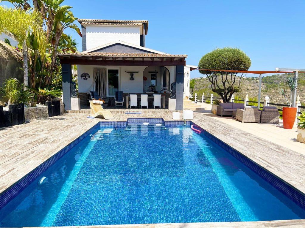 3 bed casa / chalet in Calpe / Calp