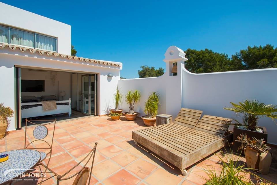 Kevin Jones Construction, Kitchens, Bathrooms & Pools Costa Blanca