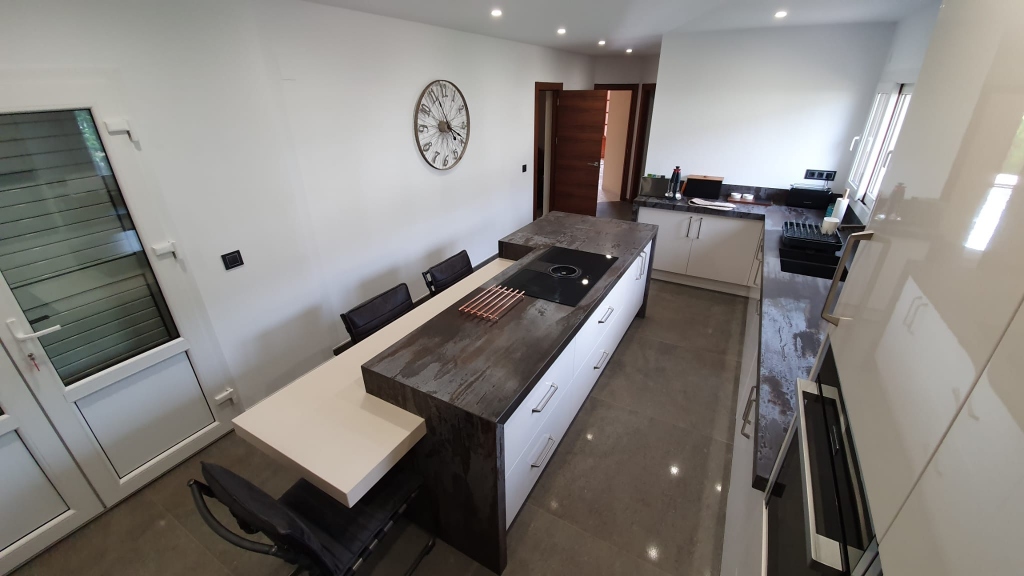 Kevin Jones Construction, Kitchens, Bathrooms & Pools Costa Blanca