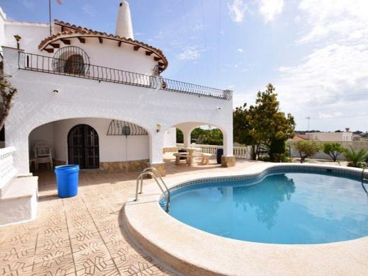 4 bed casa / chalet in Calpe