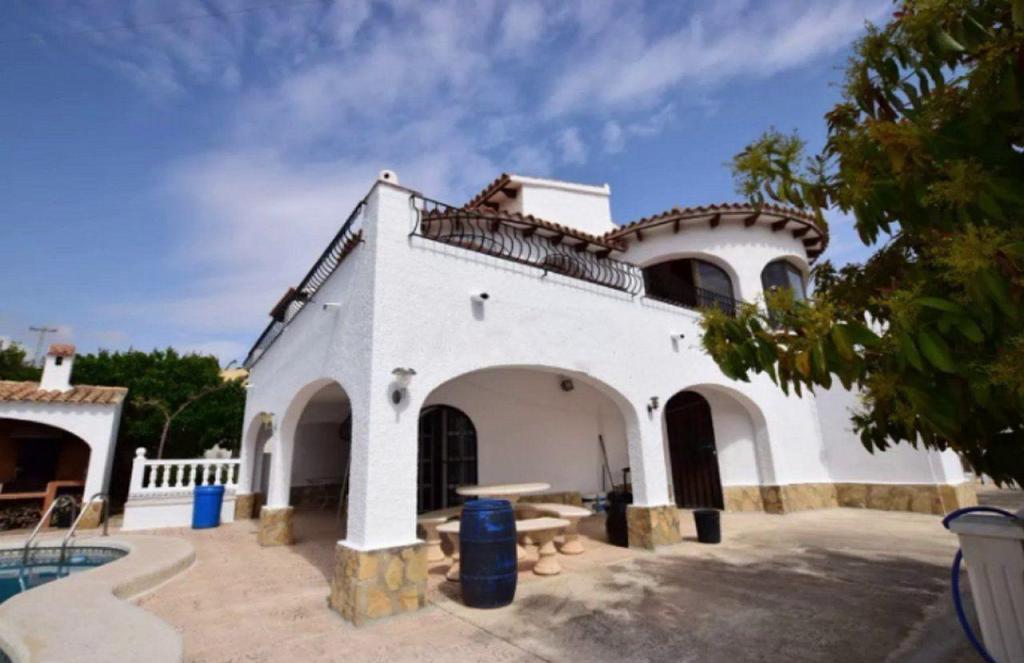 4 bed casa / chalet in Calpe