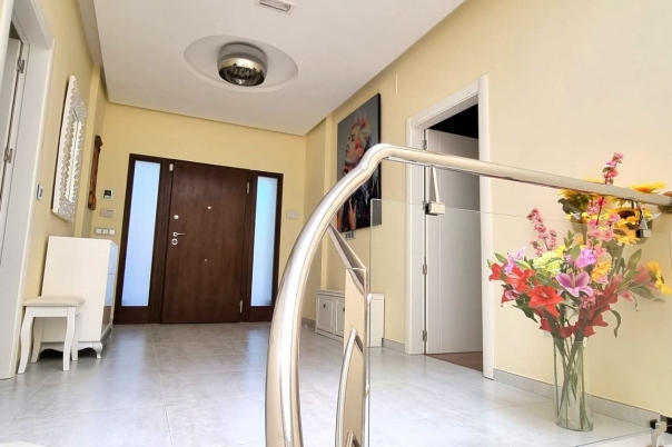 7 bed casa / chalet in Altea