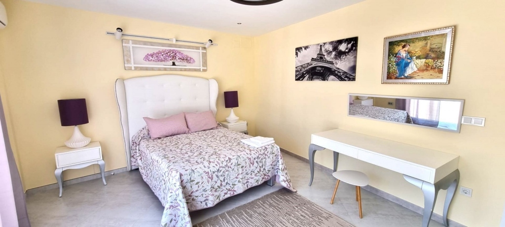 7 bed casa / chalet in Altea