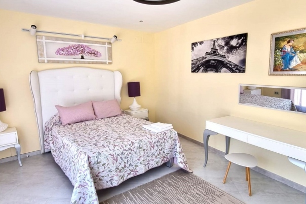 7 bed casa / chalet in Altea