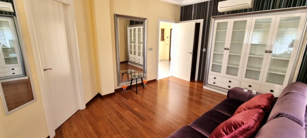 7 bed casa / chalet in Altea