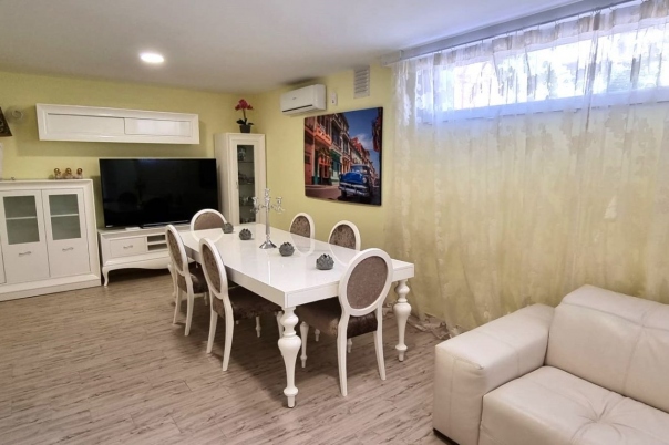 7 bed casa / chalet in Altea