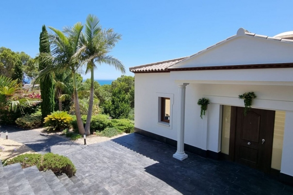 7 bed casa / chalet in Altea
