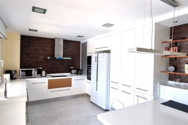 7 bed casa / chalet in Altea
