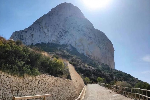 Guide to Walking To the Top of Peñon de Ifach