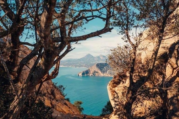 Guide to Walking To the Top of Peñon de Ifach