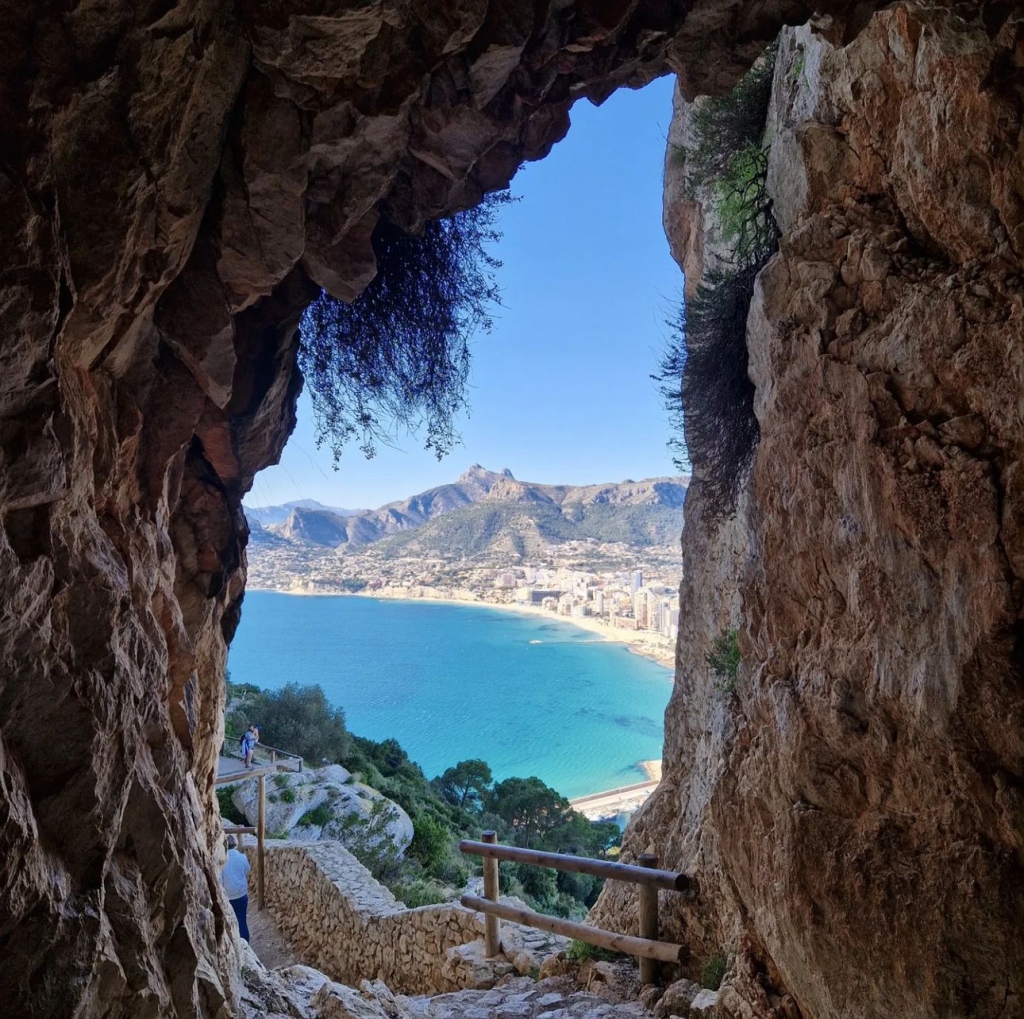 Guide to Walking To the Top of Peñon de Ifach