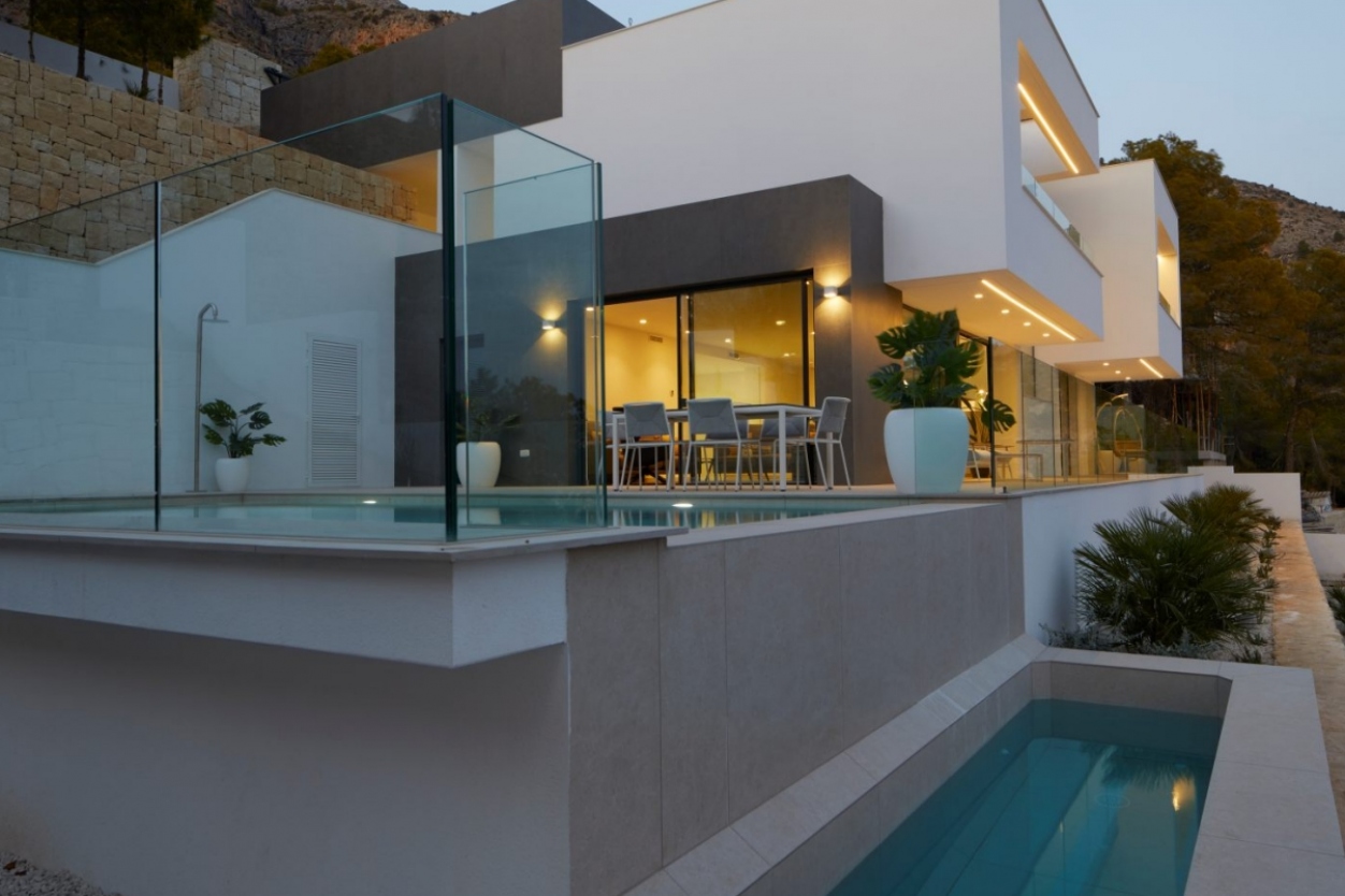 4 bed villa in Altea