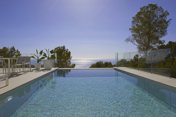 4 bed villa in Altea